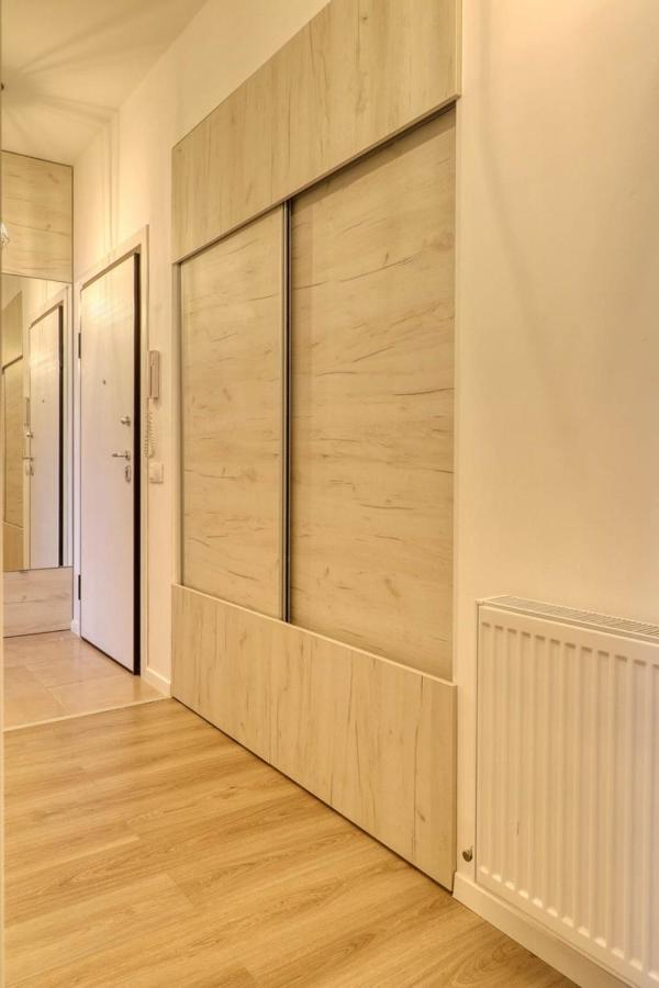 Inspiration Station - My Joyful, Cosy&Inviting Apt - Smart Thermostat - Private Parking - Ior Park - Long Term Price Cuts Βουκουρέστι Εξωτερικό φωτογραφία