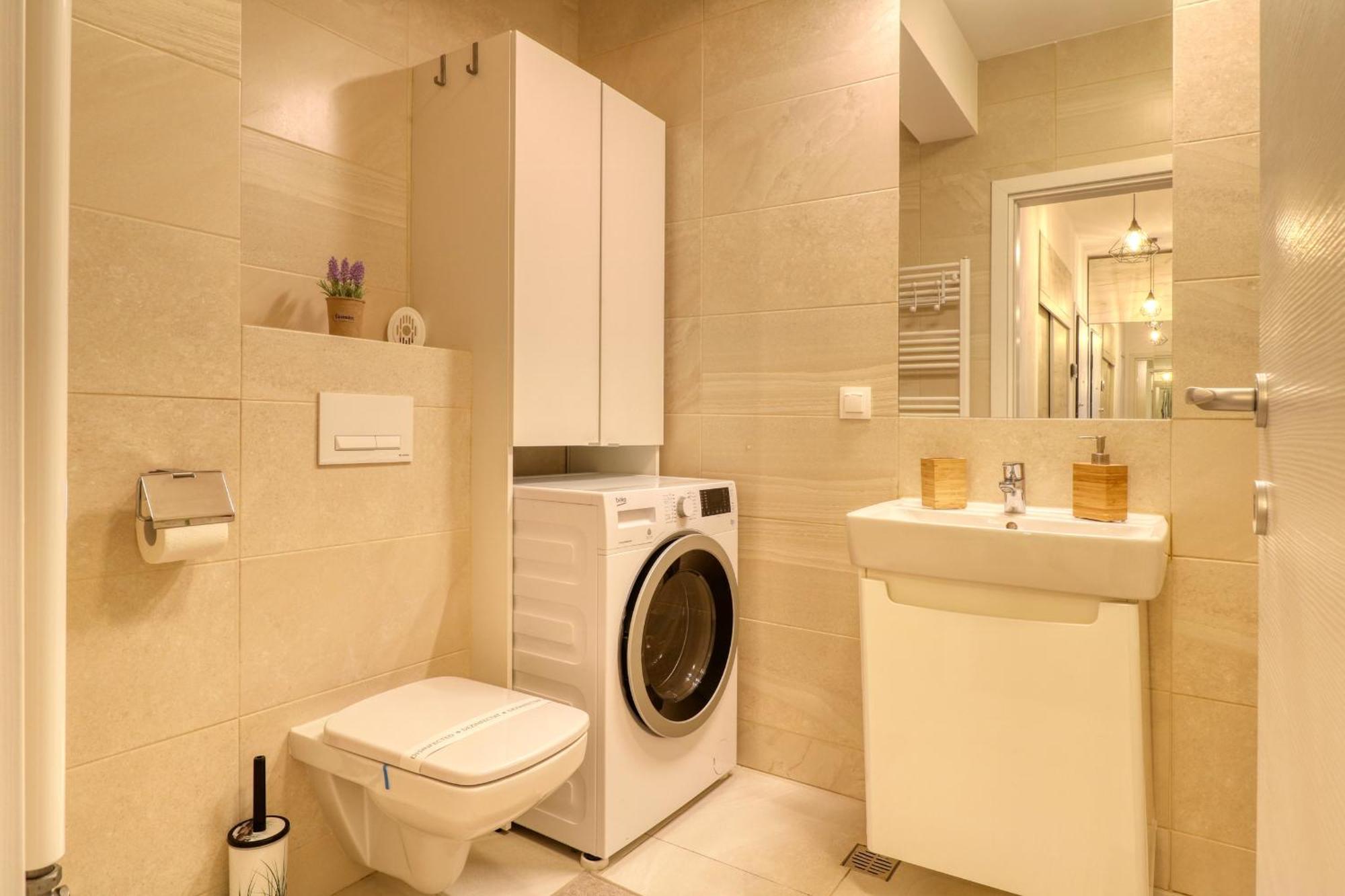Inspiration Station - My Joyful, Cosy&Inviting Apt - Smart Thermostat - Private Parking - Ior Park - Long Term Price Cuts Βουκουρέστι Εξωτερικό φωτογραφία